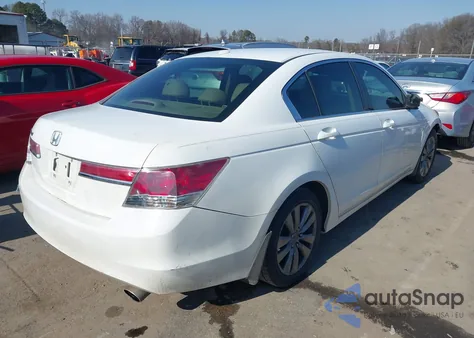2012 Honda Accord 2.4 Ex-L z USA, uszkodzony, nr VIN 1HGCP2F89CA141795